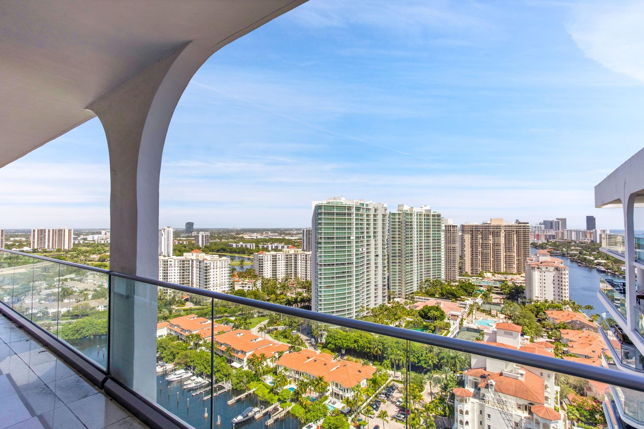 Turnberry Isle North - Residential