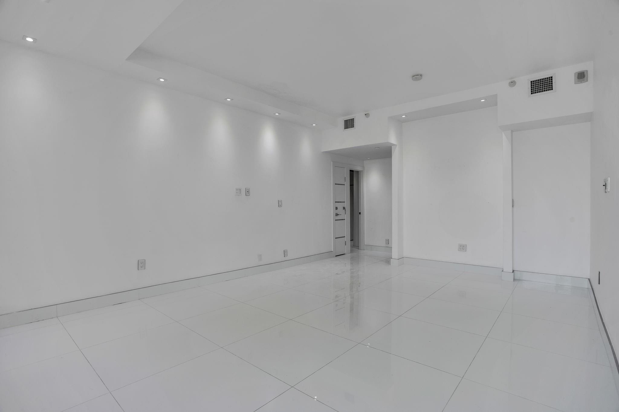 Turnberry Isle North - Residential