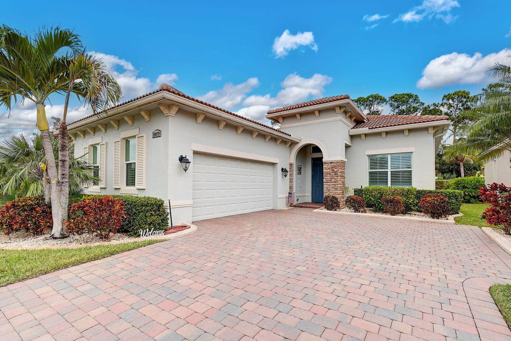 Photo of 10879 SW Visconti Way, Port Saint Lucie, FL 34986 (MLS # R11138878)