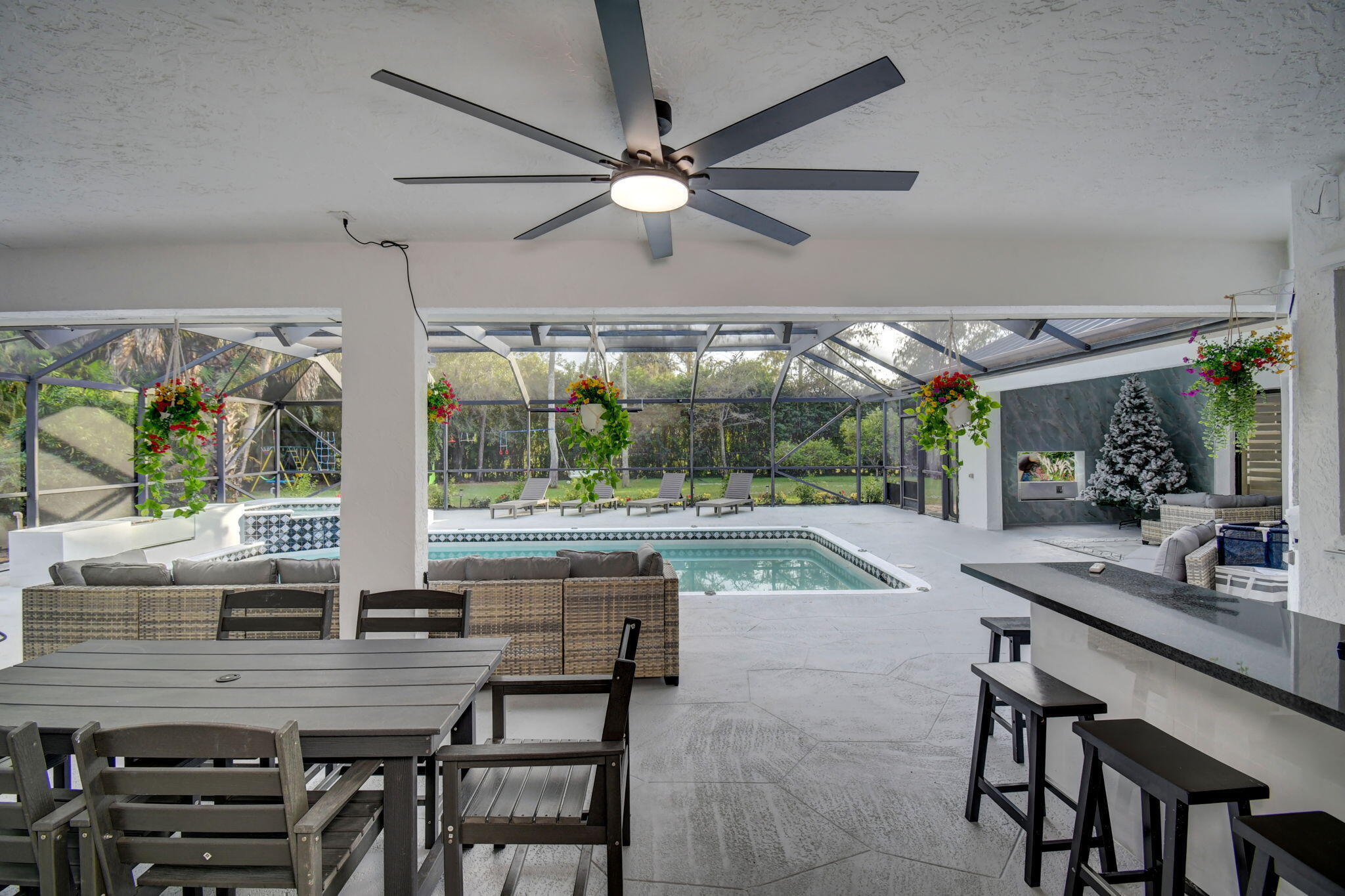 PINEWOOD OF WELLINGTON - Residential Lease