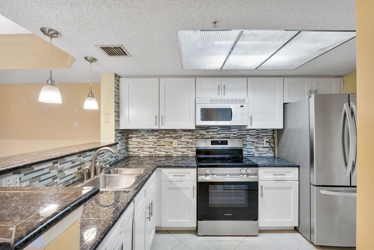 5011 Wiles Road