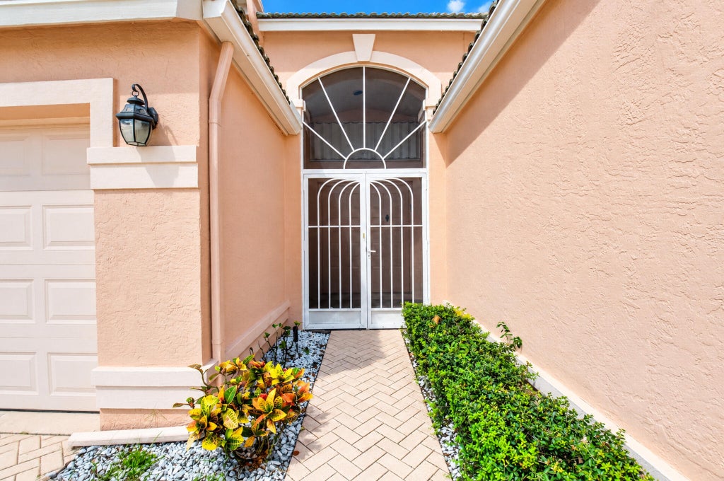Photo of 12640 Coral Lakes Drive, Boynton Beach, FL 33437 (MLS # B26089533)