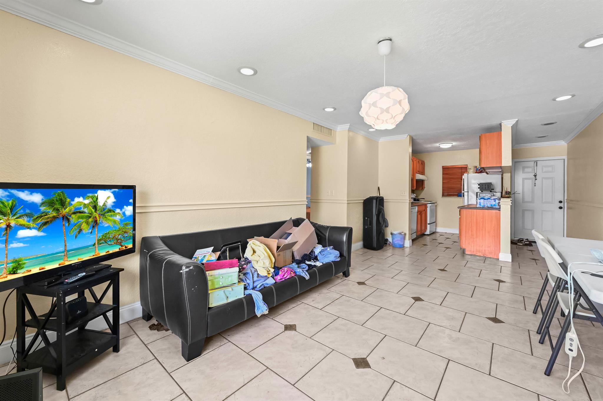 VICTORIA SQUARE CONDO - Residential