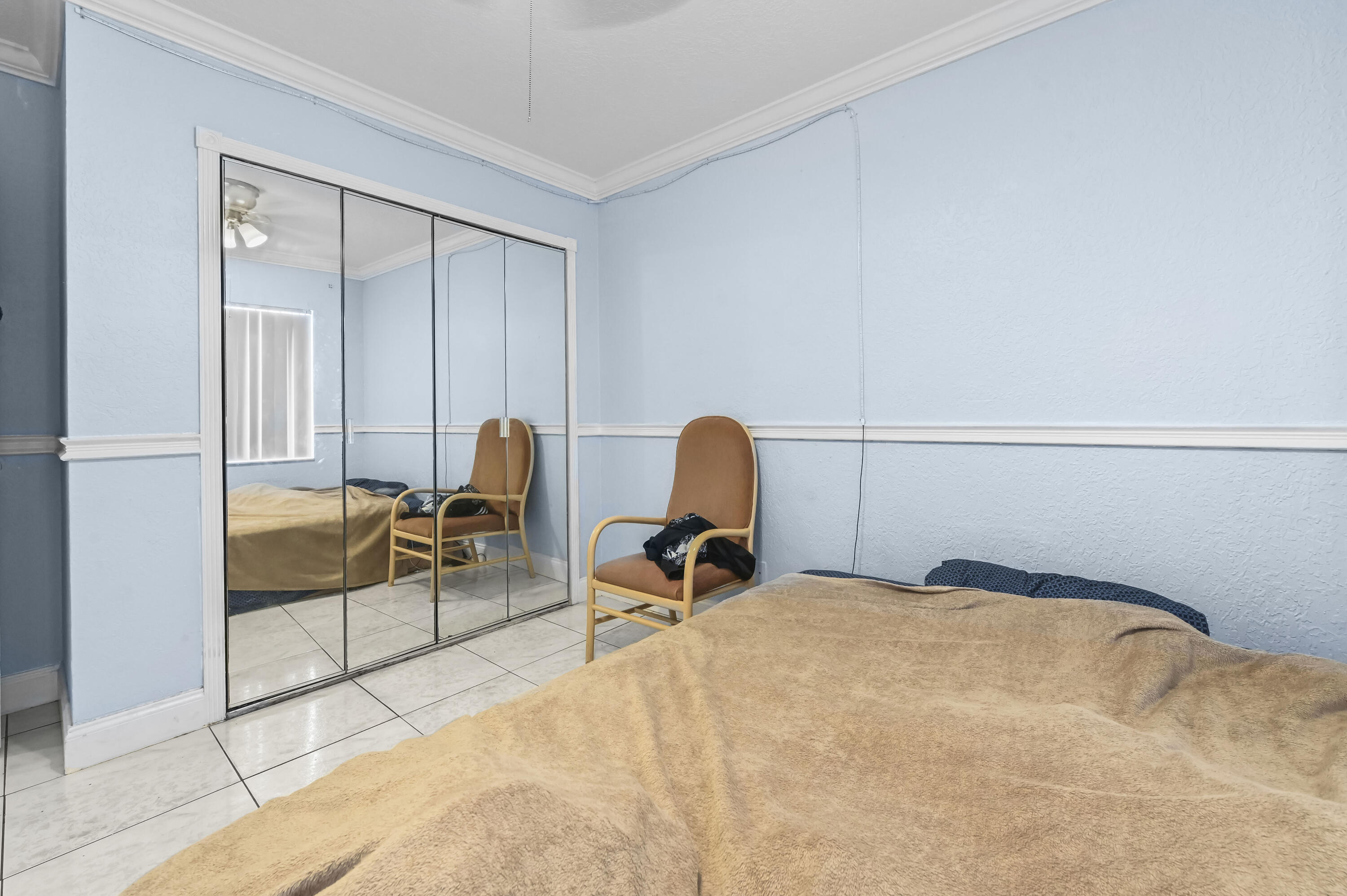 VICTORIA SQUARE CONDO - Residential