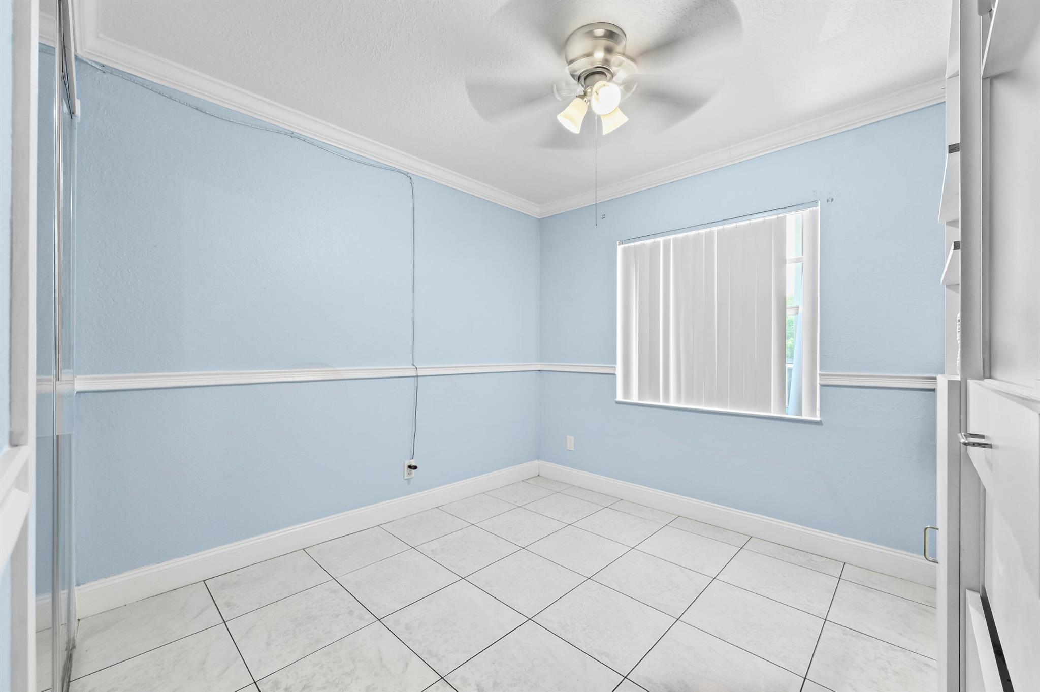 VICTORIA SQUARE CONDO - Residential