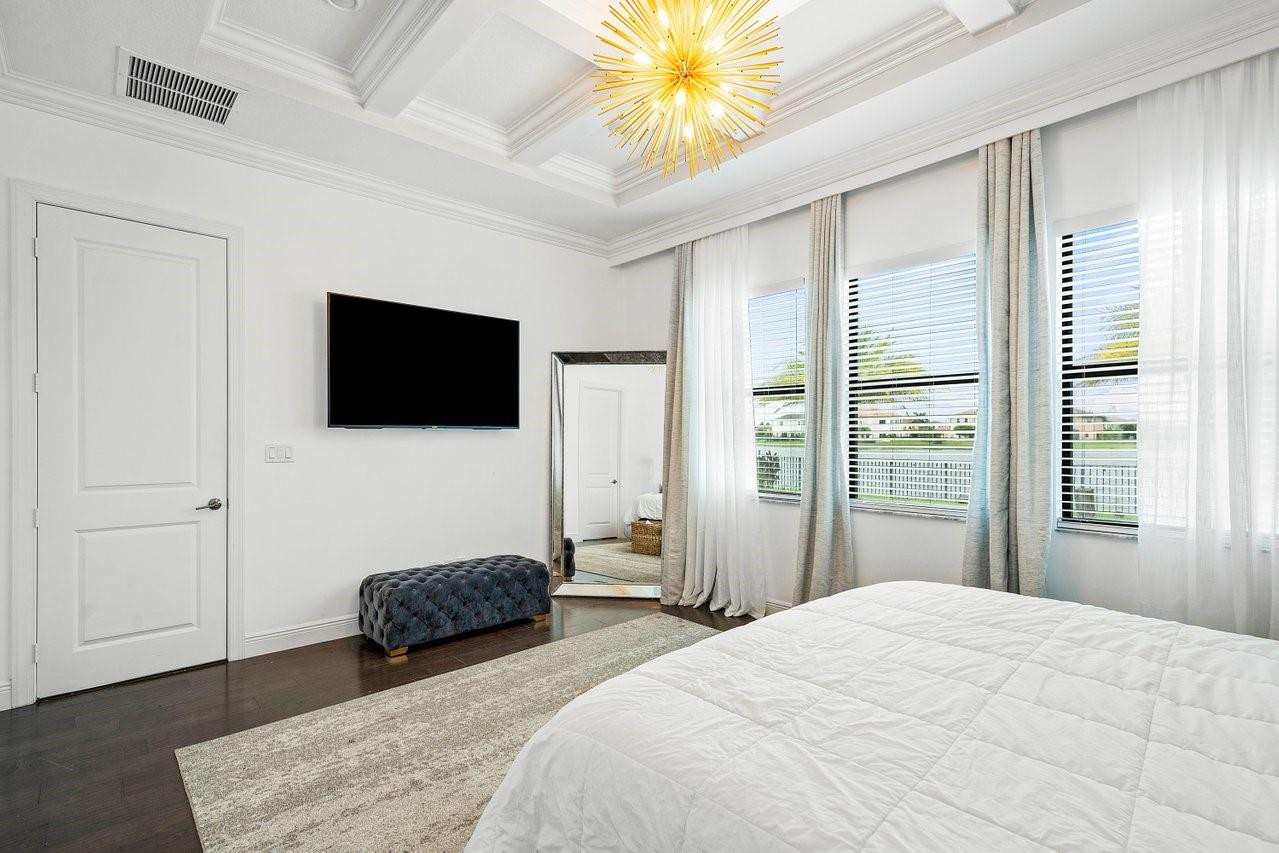 Parkland Bay 183-49 B - Residential