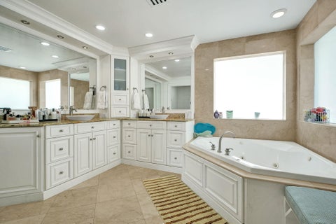 Tiny photo for 4200 NE 22ND Terrace, Lighthouse Point, FL 33064 (MLS # B26080211)