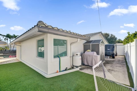 Tiny photo for 4200 NE 22ND Terrace, Lighthouse Point, FL 33064 (MLS # B26080211)