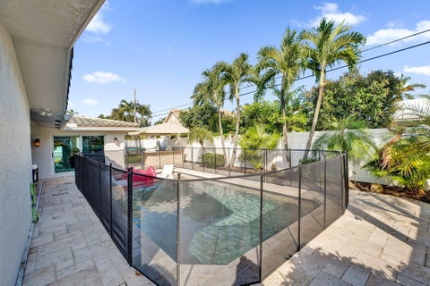 Tiny photo for 4200 NE 22ND Terrace, Lighthouse Point, FL 33064 (MLS # B26080211)