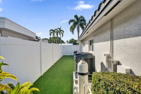 Tiny photo for 4200 NE 22ND Terrace, Lighthouse Point, FL 33064 (MLS # B26080211)