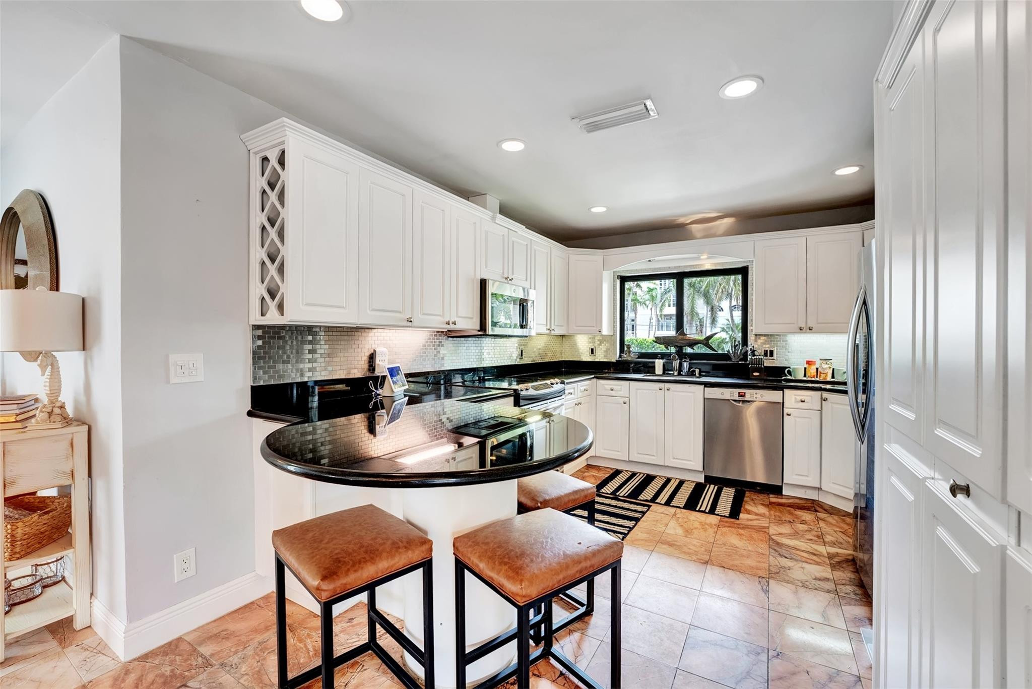 CEAIRE CONDO - Residential