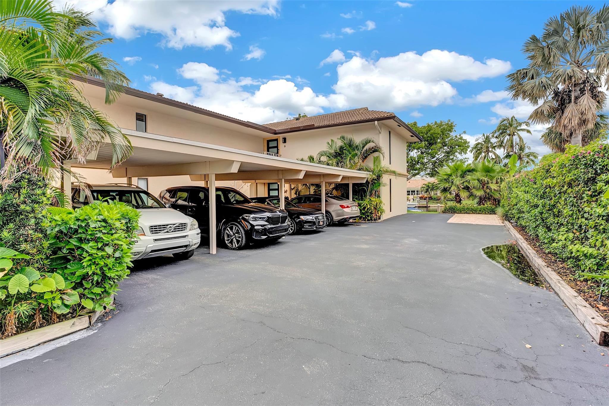 CEAIRE CONDO - Residential