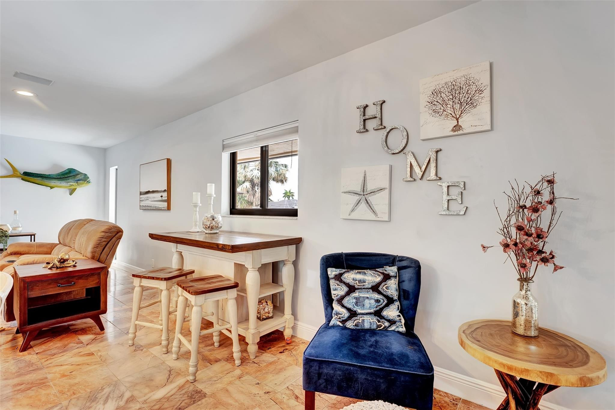 CEAIRE CONDO - Residential