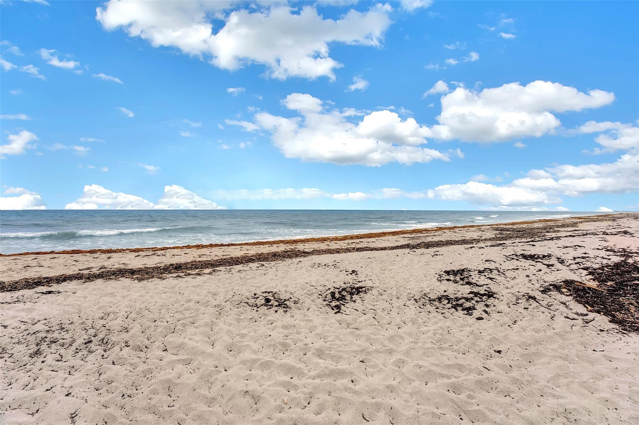 CEAIRE CONDO - Residential