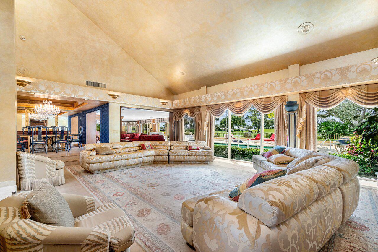 Delaire Country Club - Residential