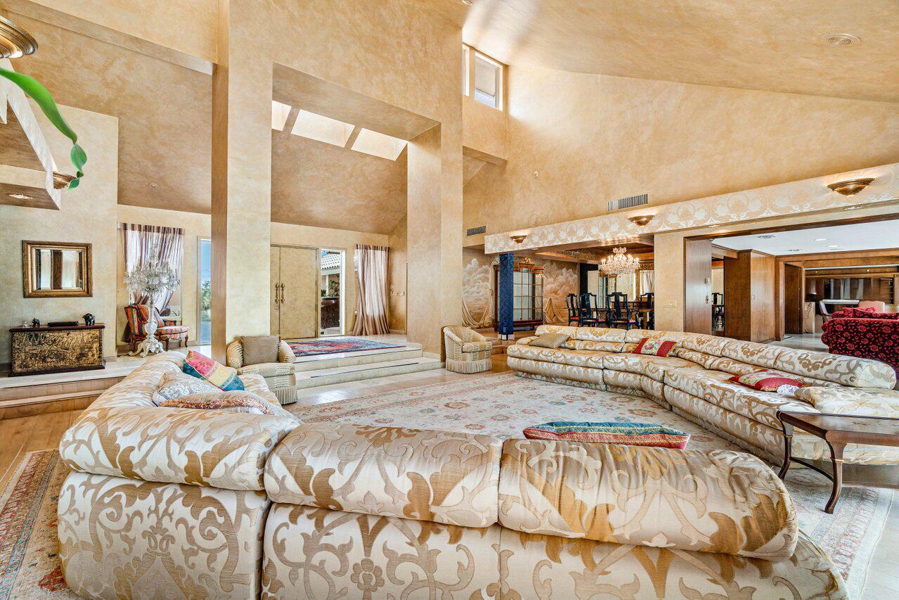 Delaire Country Club - Residential