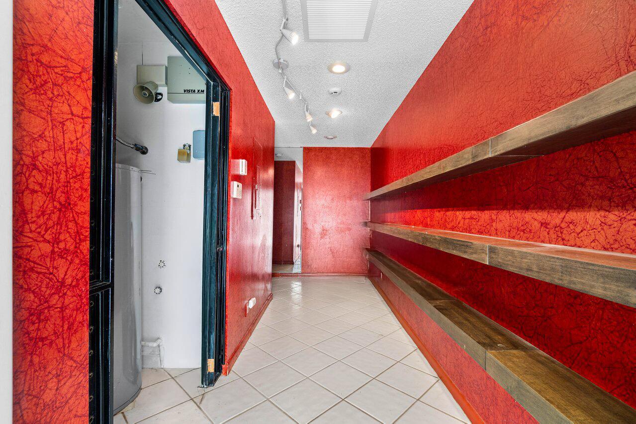 Delaire Country Club - Residential