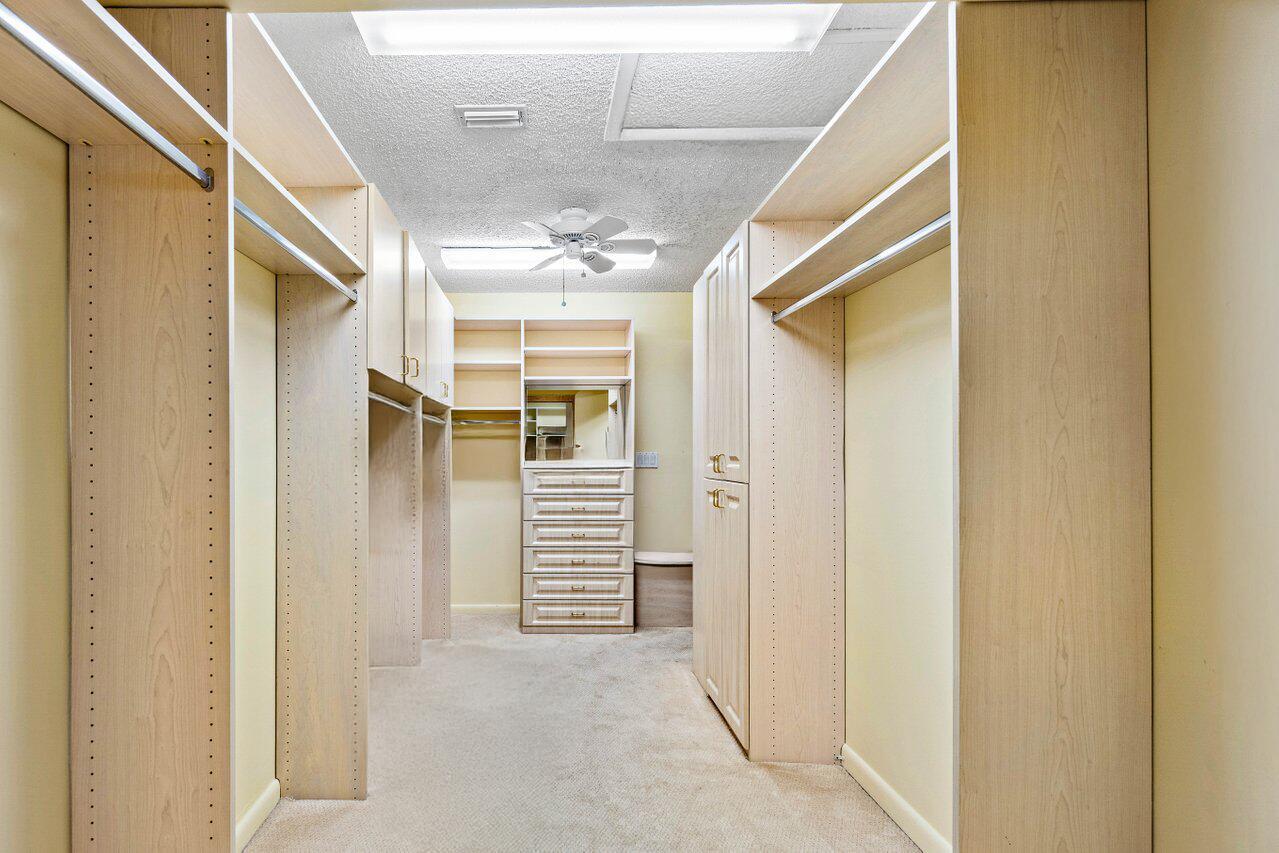 Delaire Country Club - Residential