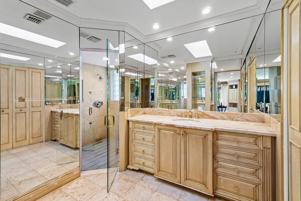 Delaire Country Club - Residential