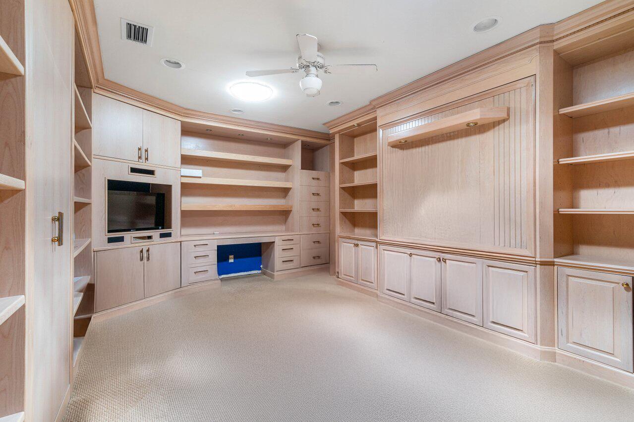 Delaire Country Club - Residential