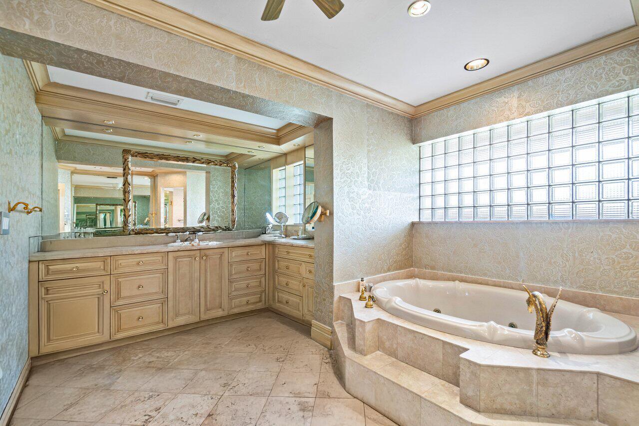 Delaire Country Club - Residential