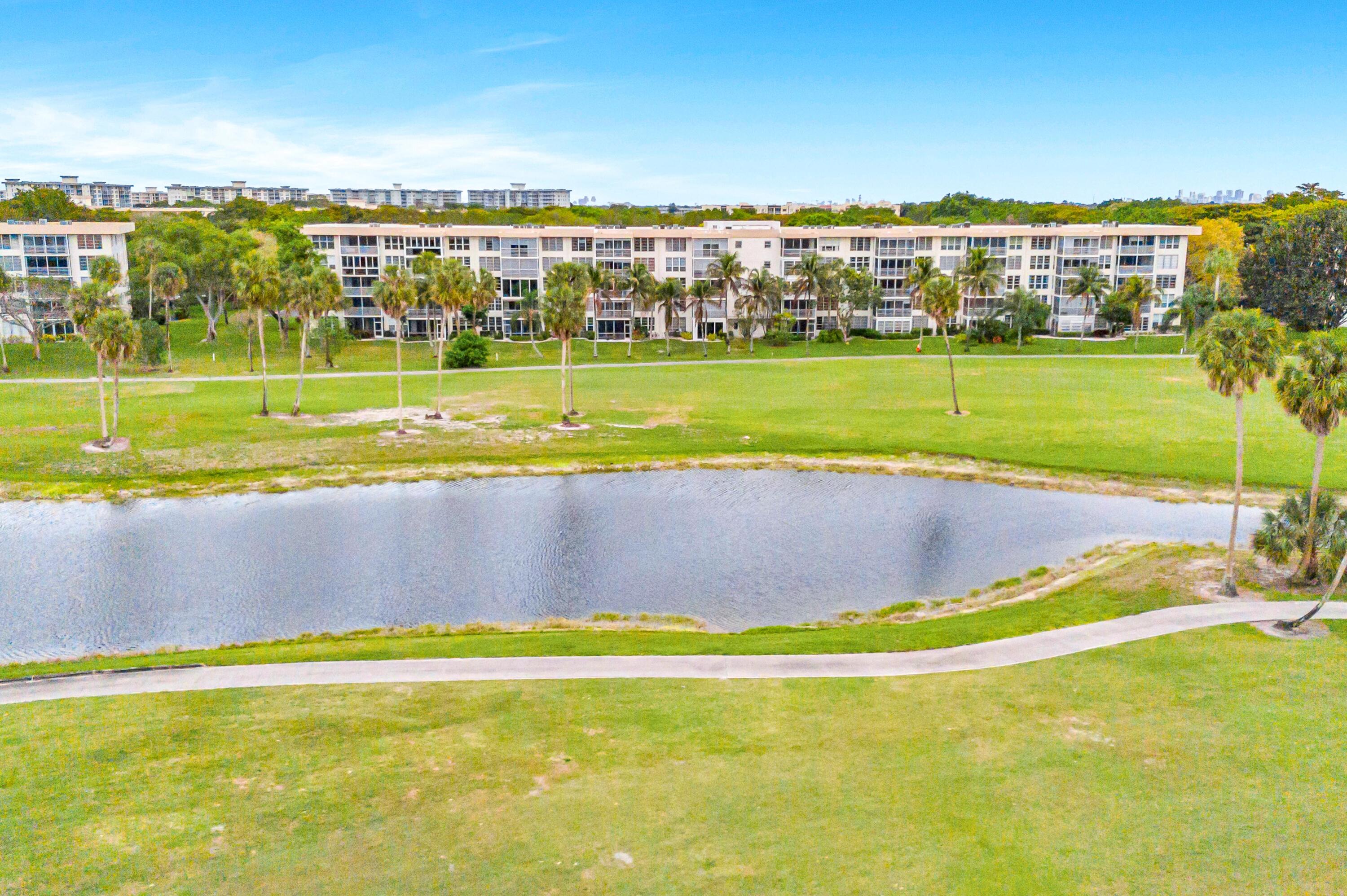 NO 78A PALM-AIRE COUNTRY CLUB - Residential