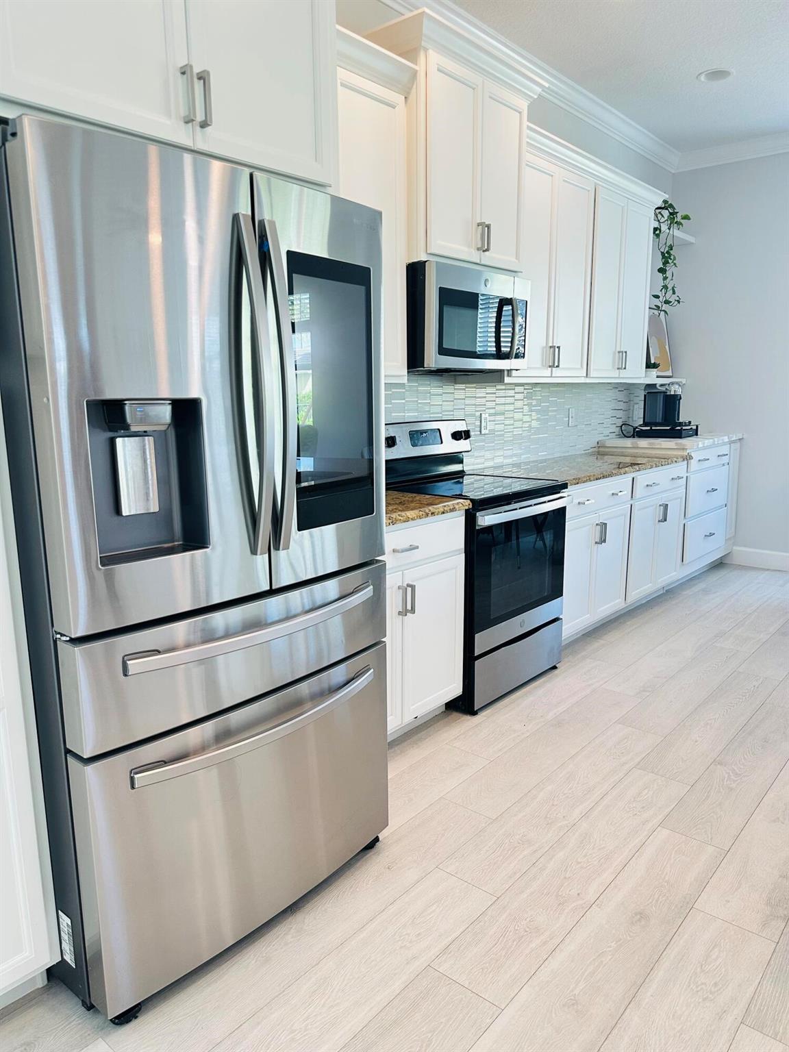 MEADOWS OF WESTLAKE - Residential