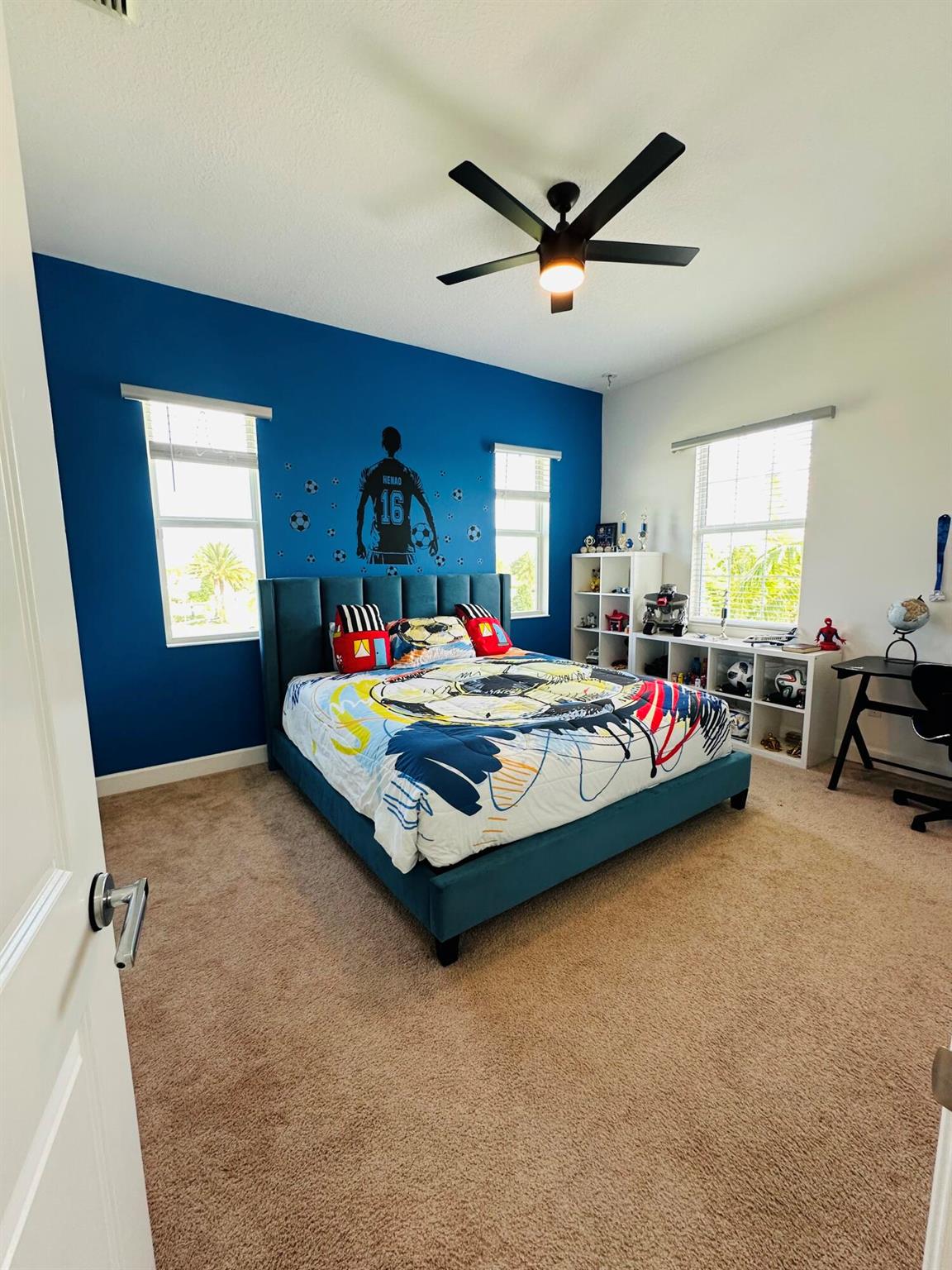 MEADOWS OF WESTLAKE - Residential