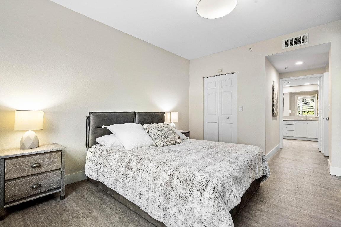 11770 Saint Andrews Place 102