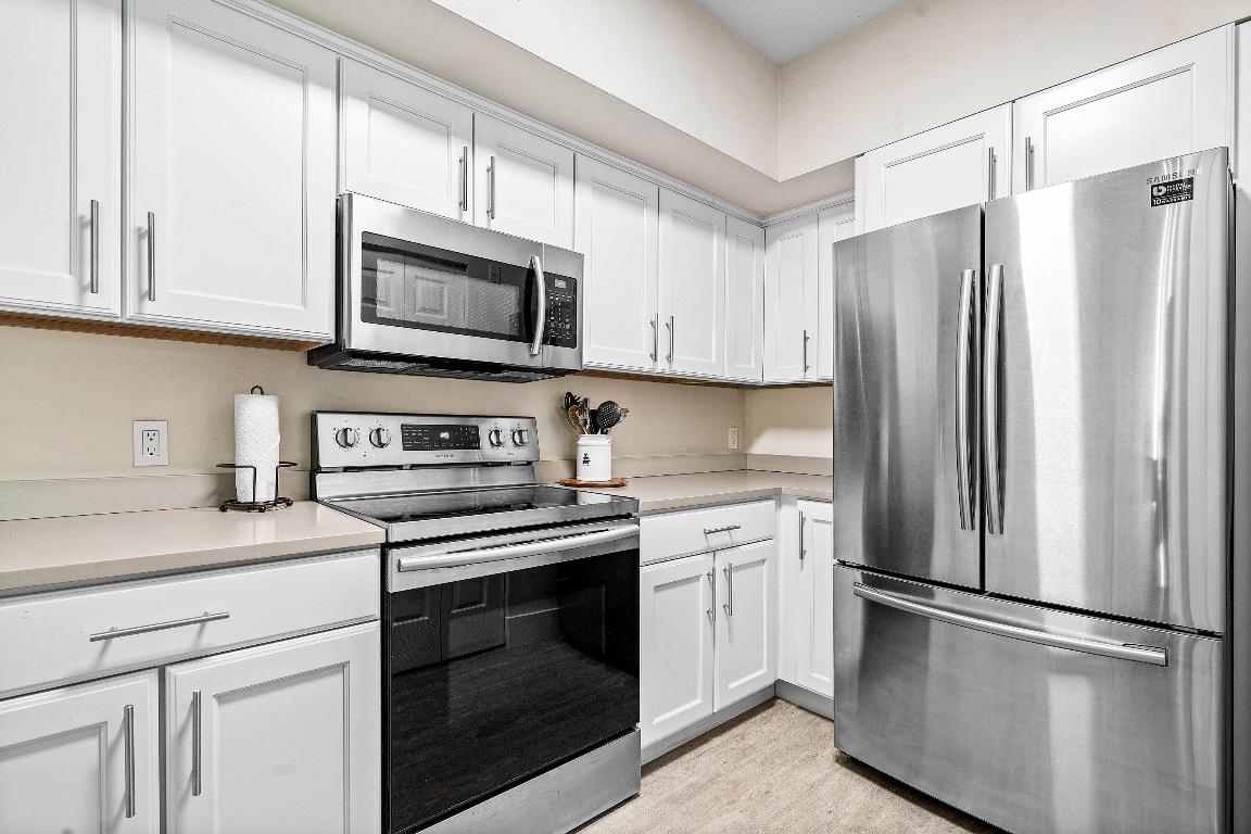 11770 Saint Andrews Place 102