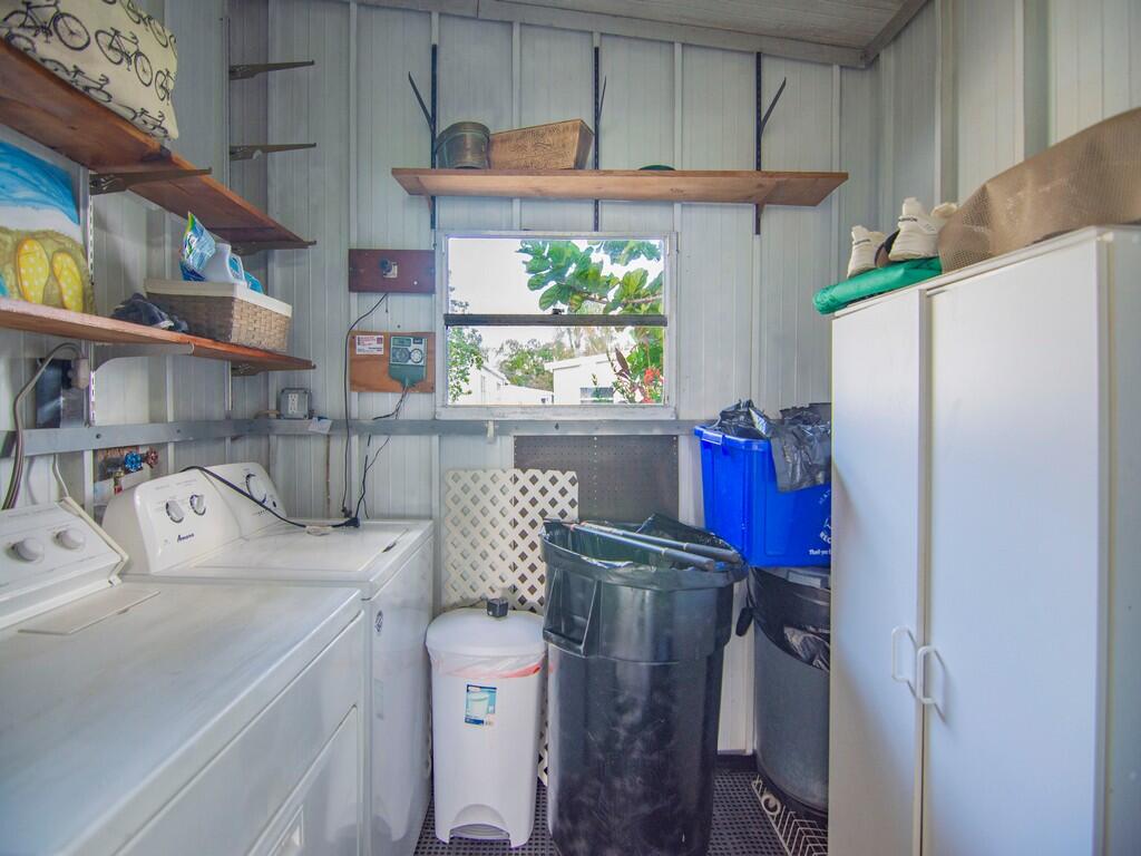 Pinelake Village - Residential