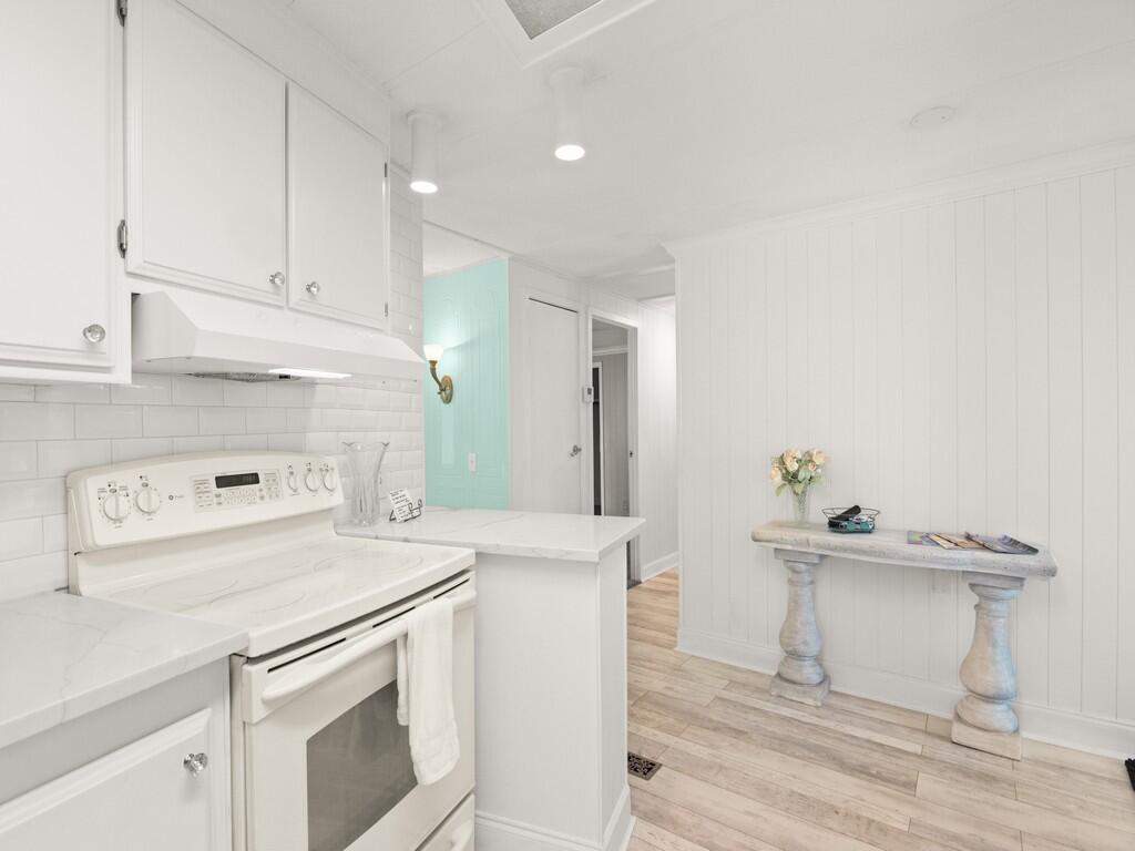 Pinelake Village - Residential