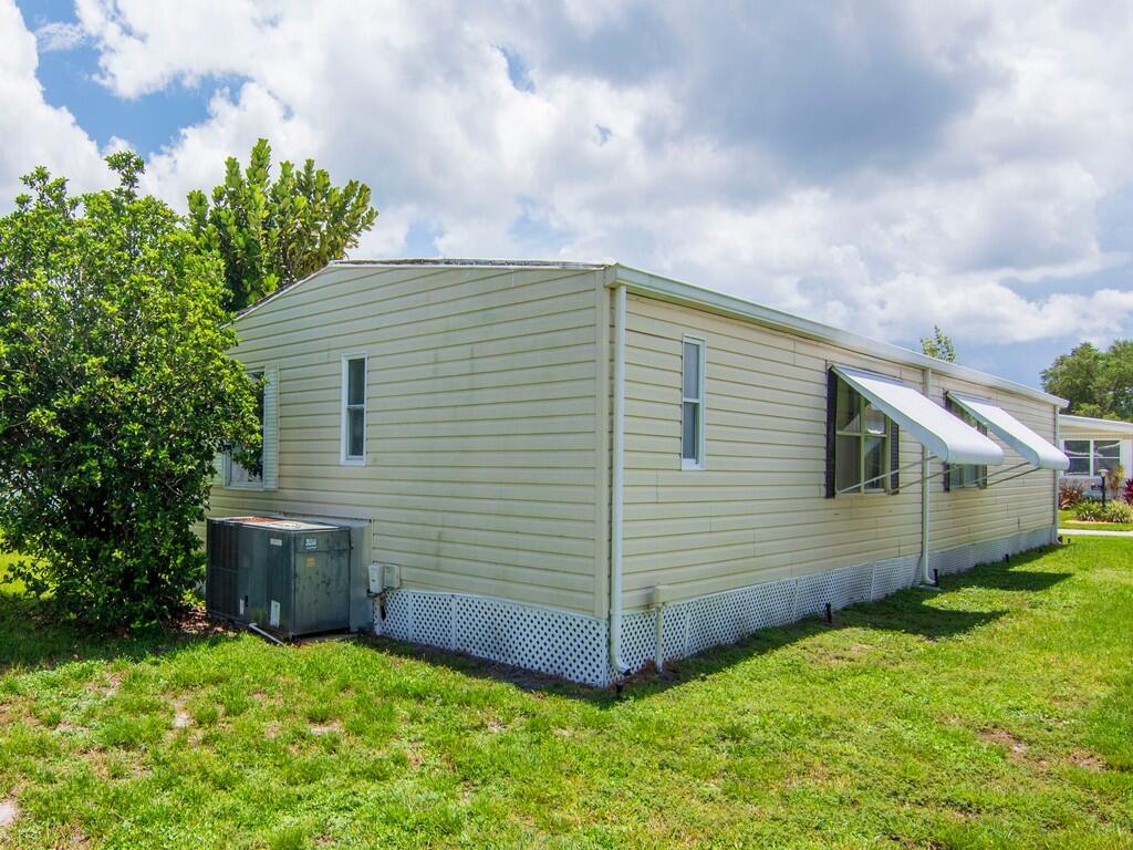 Pinelake Village - Residential