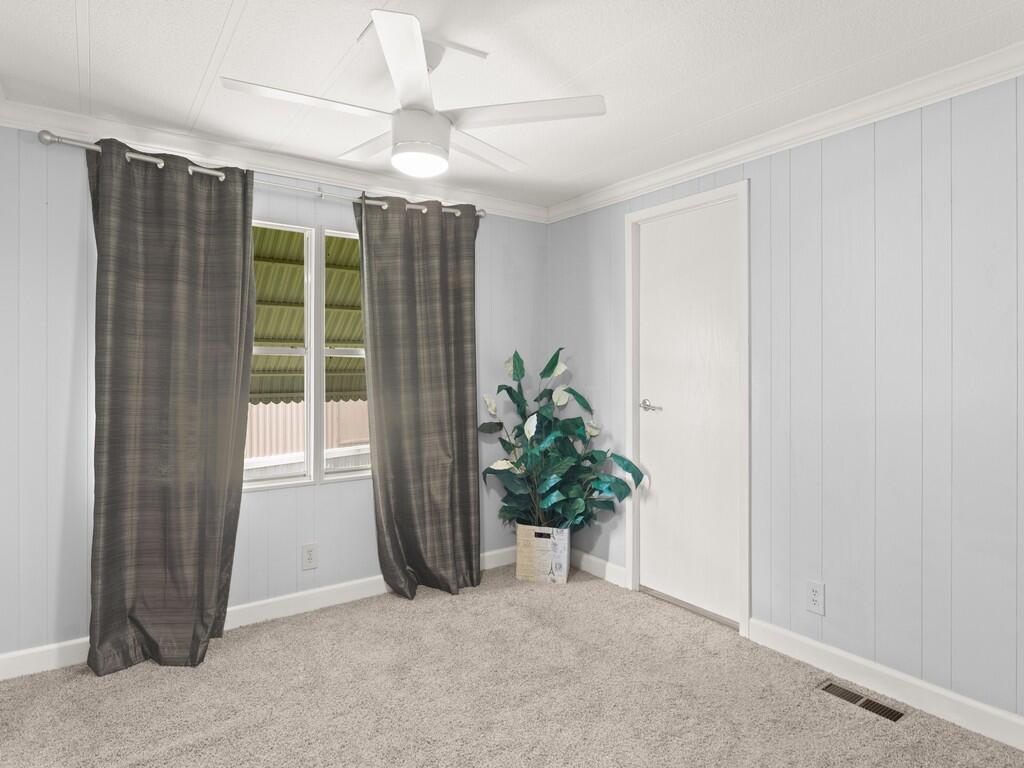 Pinelake Village - Residential