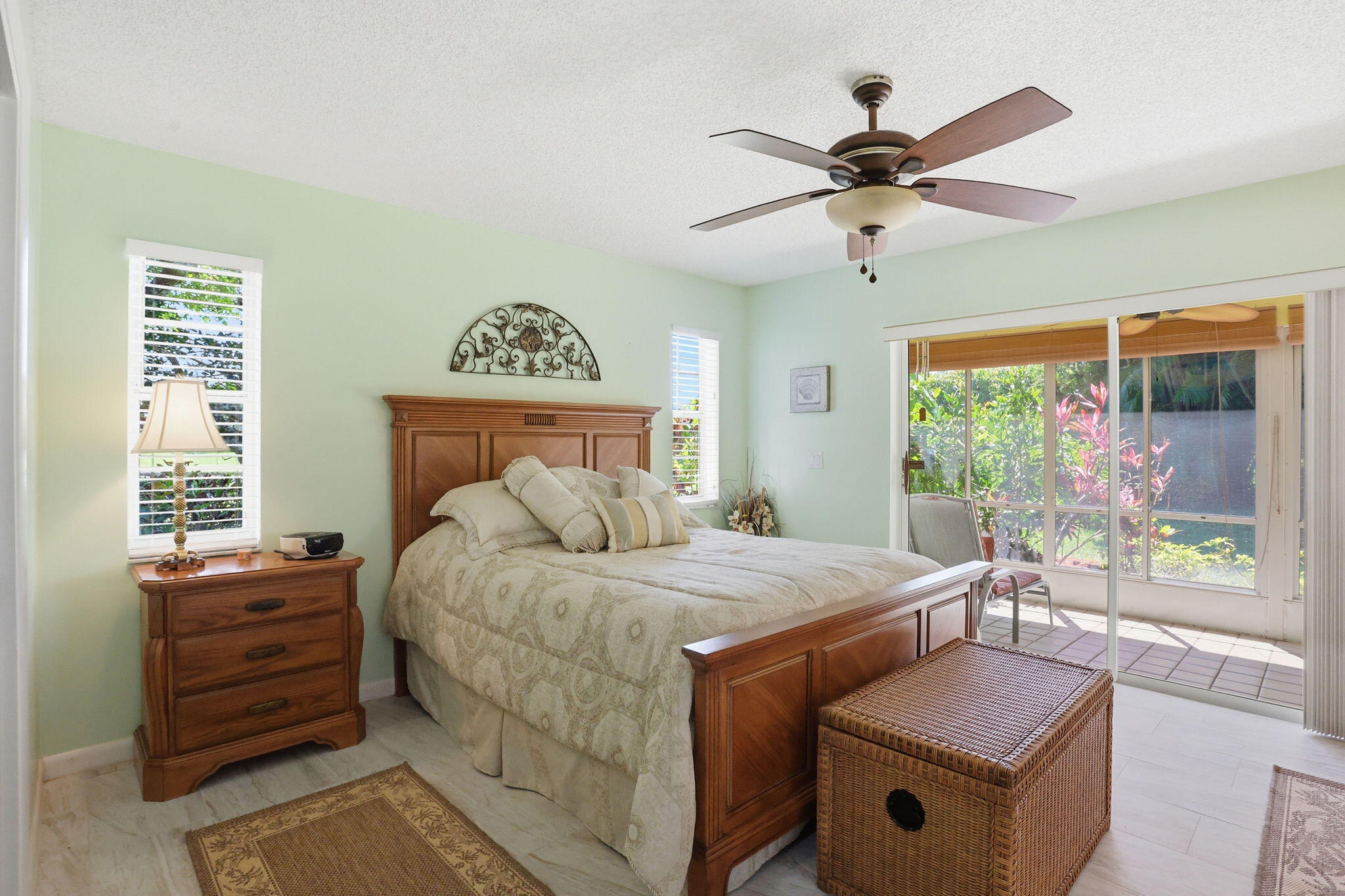 EMERALD POINTE 2 - Residential