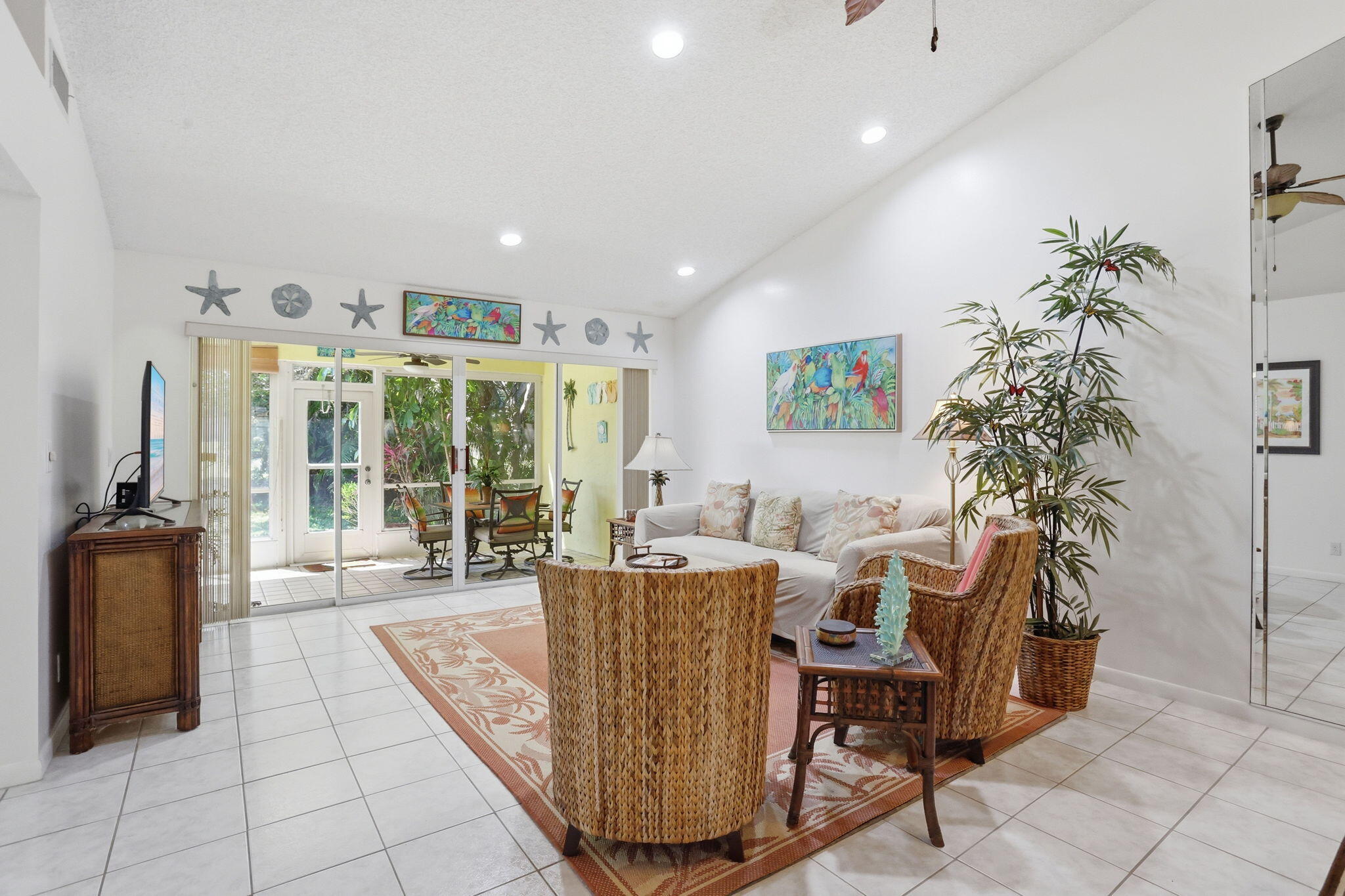 EMERALD POINTE 2 - Residential