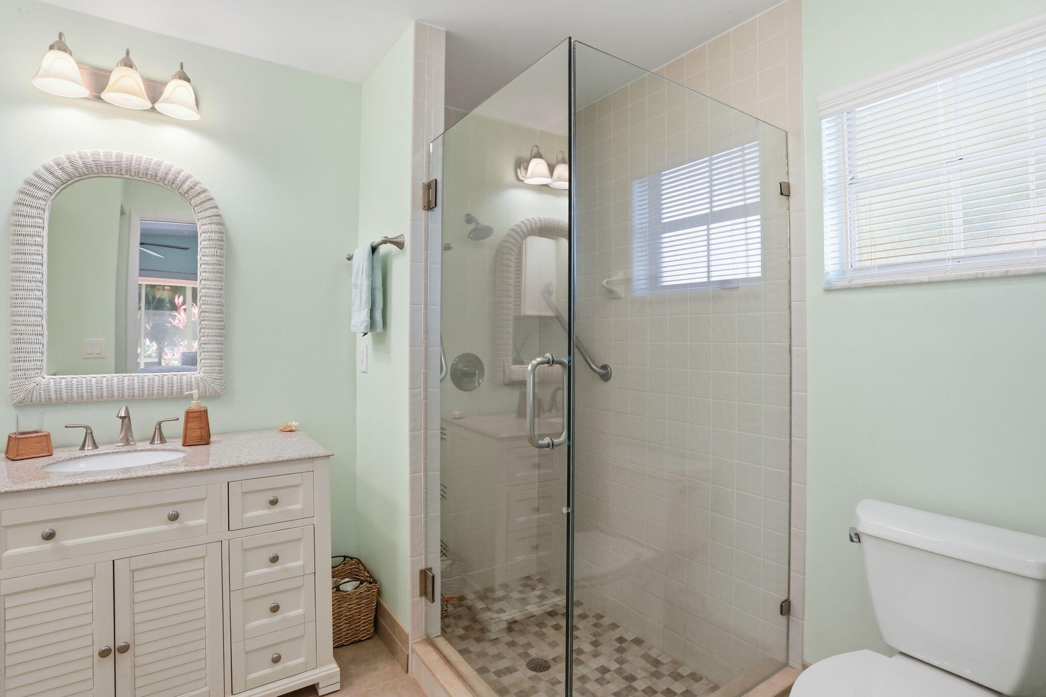 EMERALD POINTE 2 - Residential