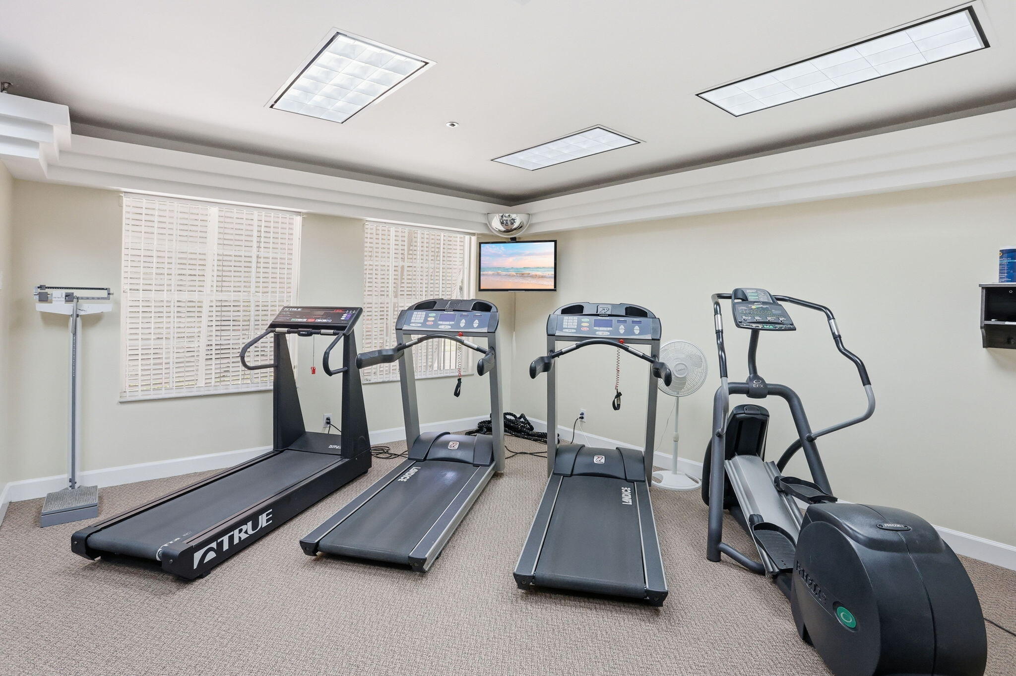 EMERALD POINTE 2 - Residential