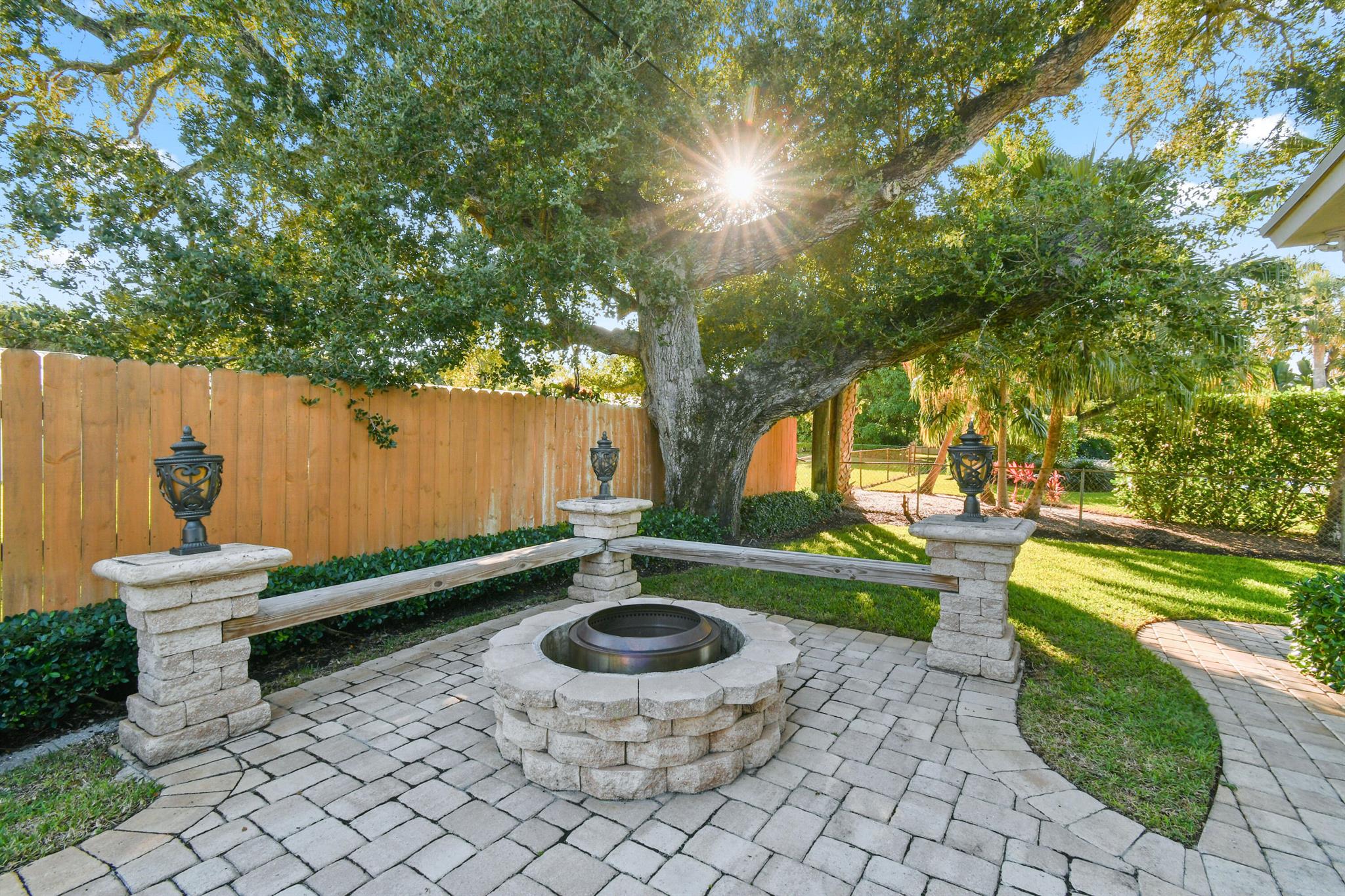 MAHEU SUB SEC C - Residential