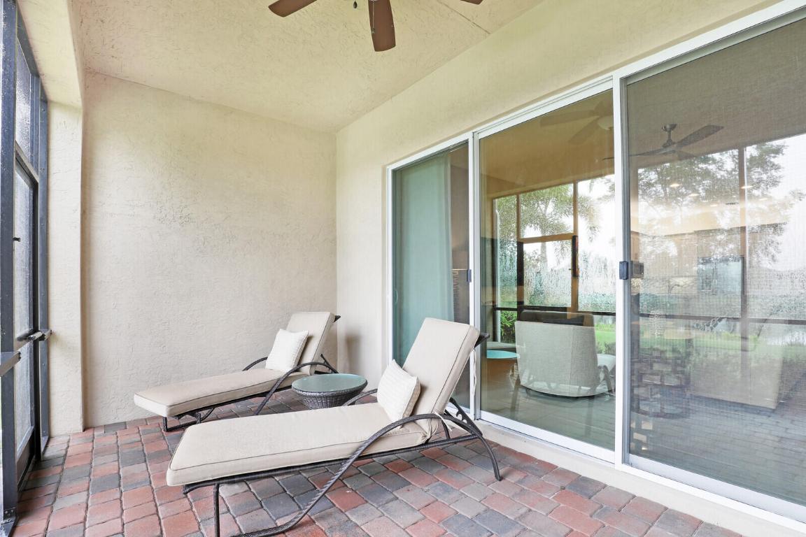 VALENCIA COVE AGR PUD PL 7 - Residential