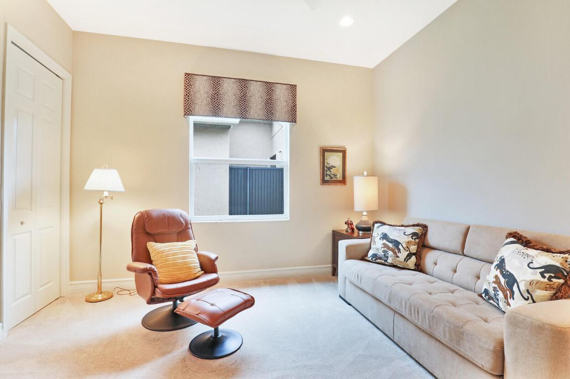 VALENCIA COVE AGR PUD PL 7 - Residential