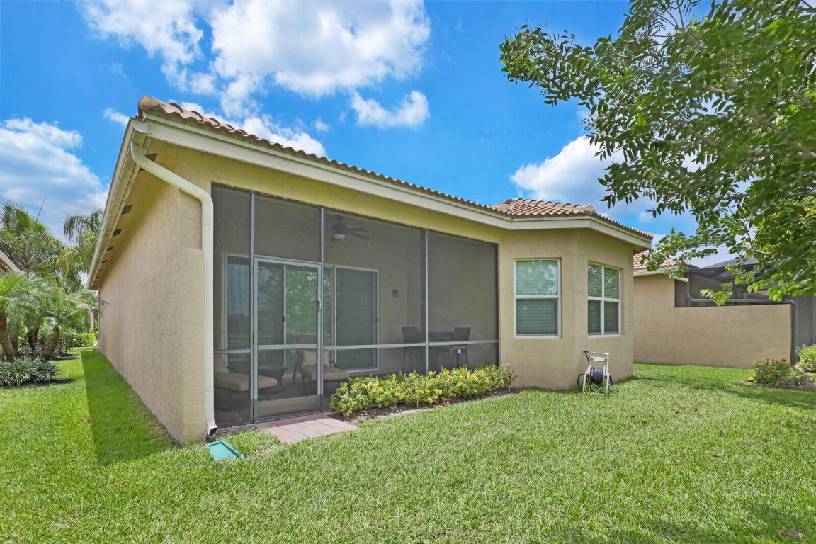 VALENCIA COVE AGR PUD PL 7 - Residential