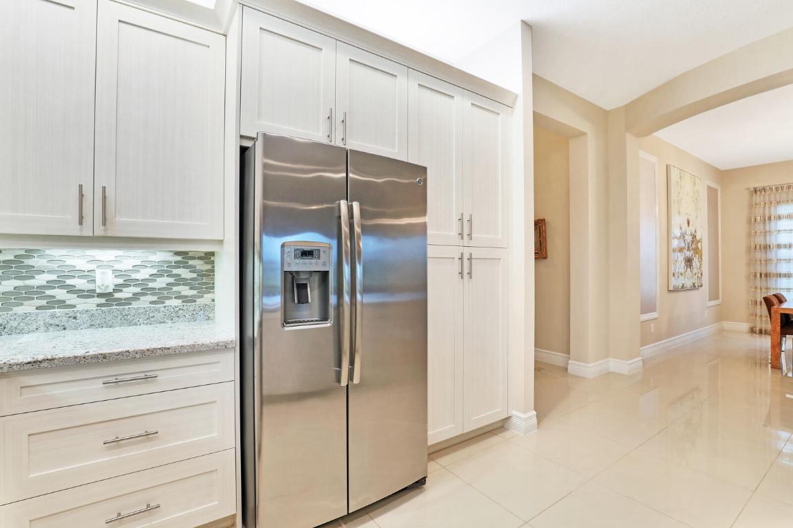 VALENCIA COVE AGR PUD PL 7 - Residential