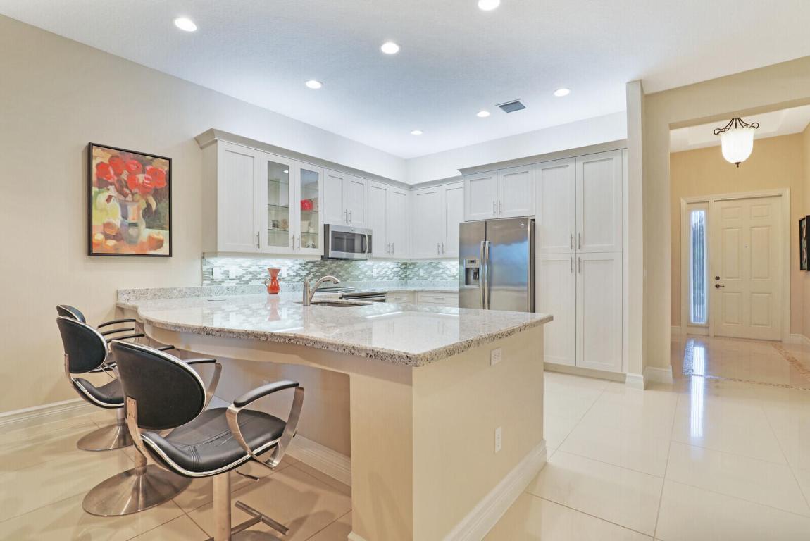 VALENCIA COVE AGR PUD PL 7 - Residential