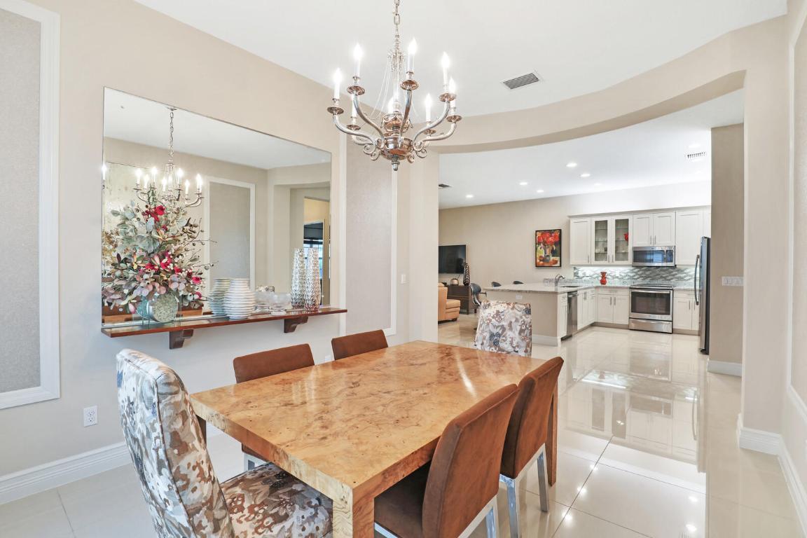 VALENCIA COVE AGR PUD PL 7 - Residential