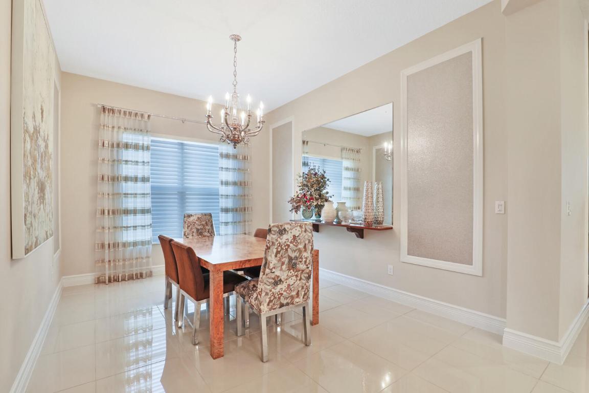 VALENCIA COVE AGR PUD PL 7 - Residential