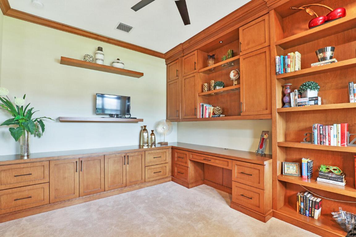 VALENCIA COVE AGR PUD PL 7 - Residential