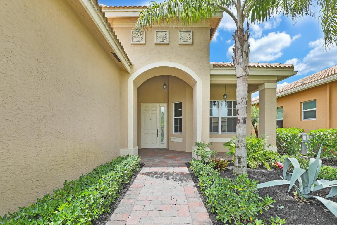 VALENCIA COVE AGR PUD PL 7 - Residential