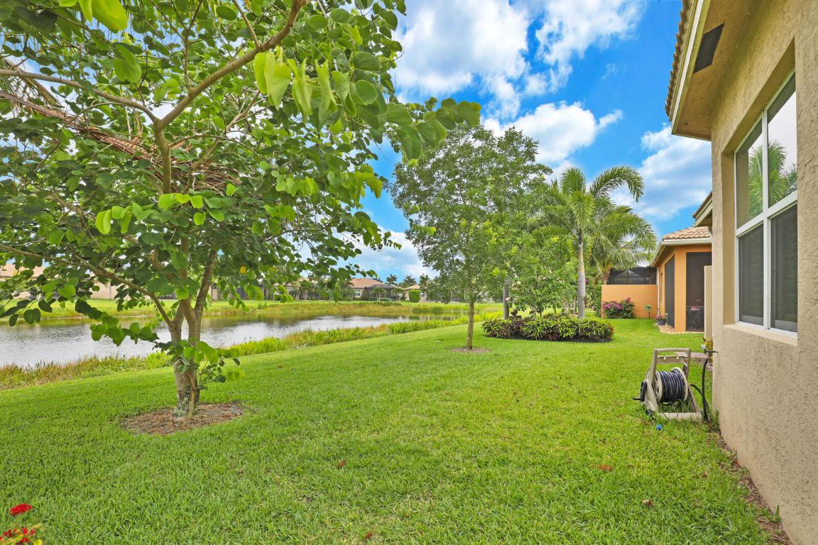 VALENCIA COVE AGR PUD PL 7 - Residential