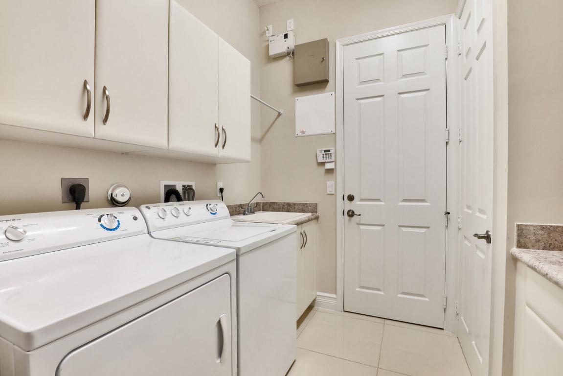 VALENCIA COVE AGR PUD PL 7 - Residential